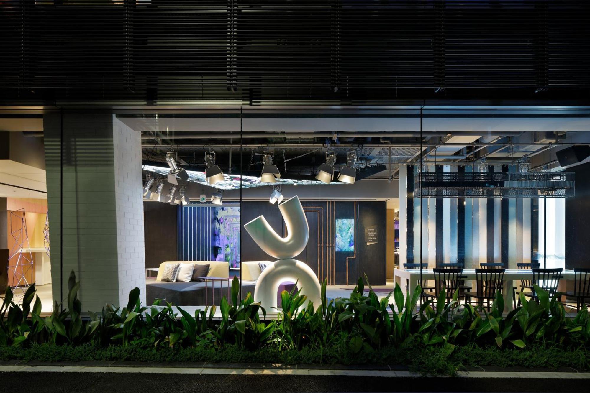 Aloft Tokyo Ginza Otel Dış mekan fotoğraf